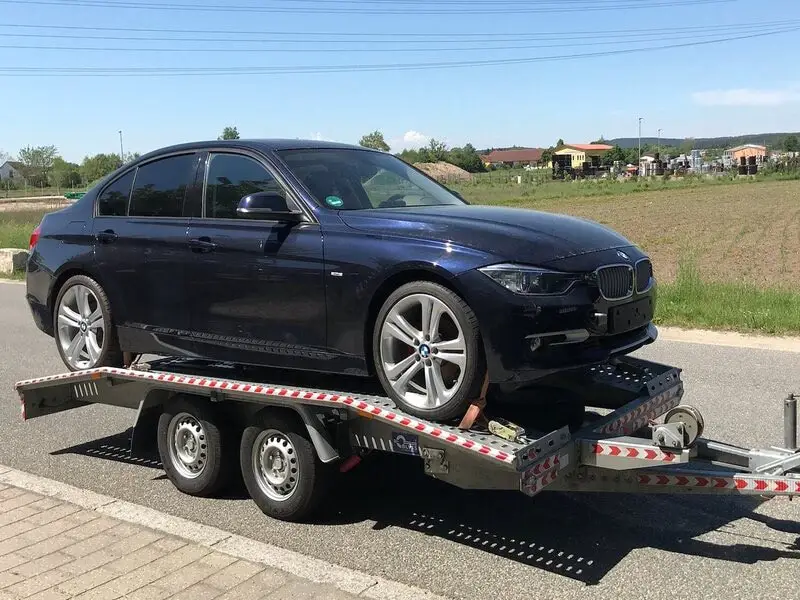 Pomoc na silnici a odtah